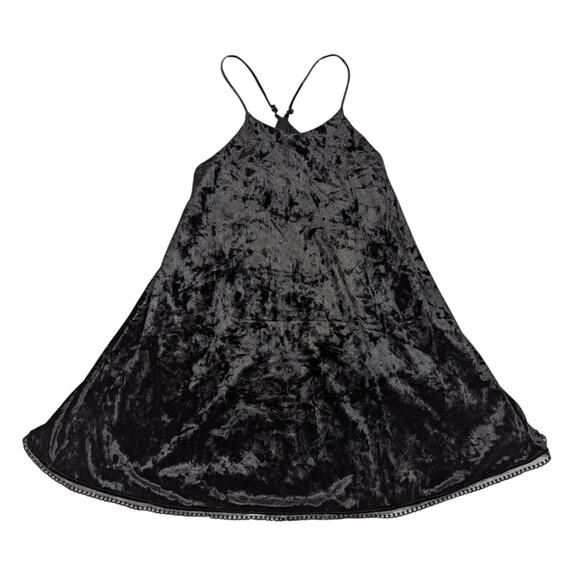 Maddie Velvet Spaghetti Strap Lace Hem Mini Dress Black - Picture 10 of 16